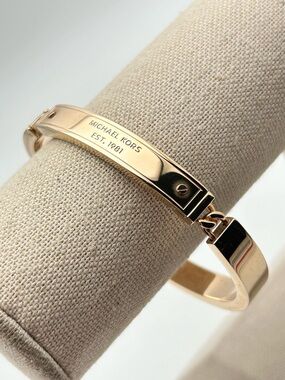 Michael Kors Rose Gold Heritage Plaque Bangle Bracelet